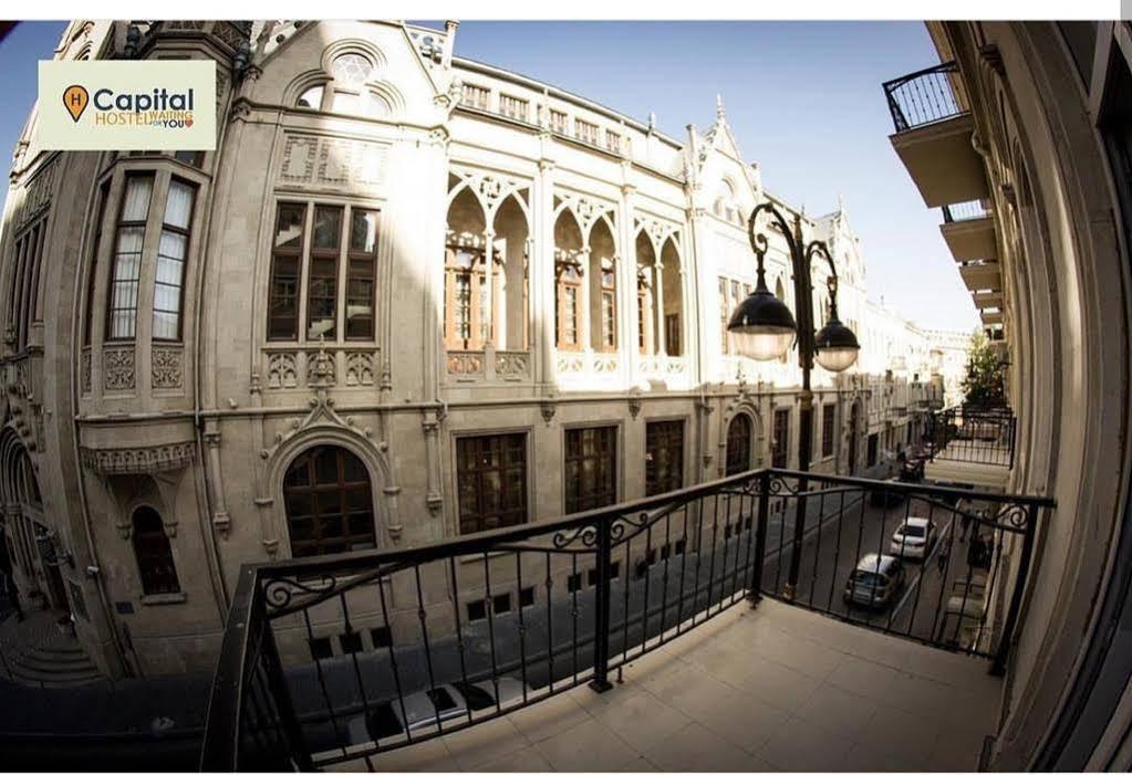 Capital Hostel Баку Екстериор снимка