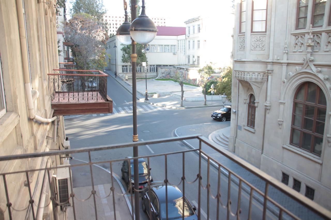 Capital Hostel Баку Екстериор снимка