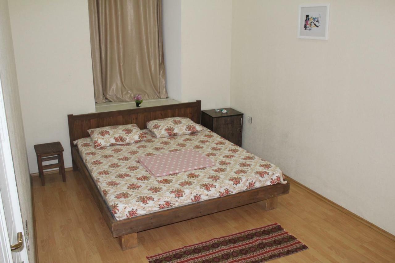 Capital Hostel Баку Екстериор снимка