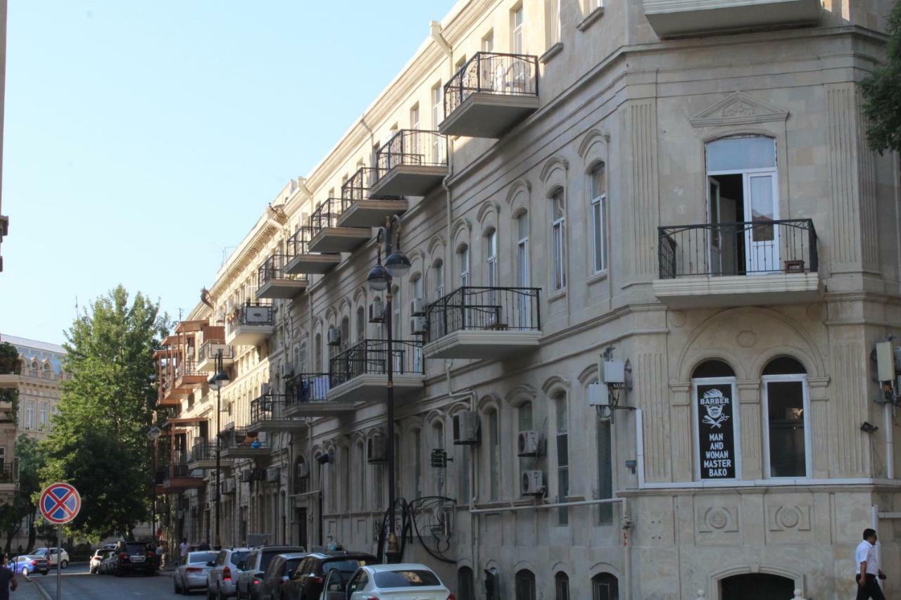 Capital Hostel Баку Екстериор снимка